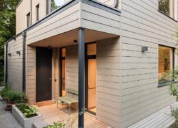 Maison moderne en bois massif en milieu urbain à Berlin