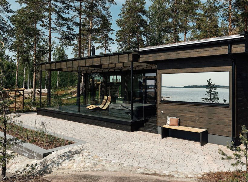 Villa en bois massif moderne en Finlande