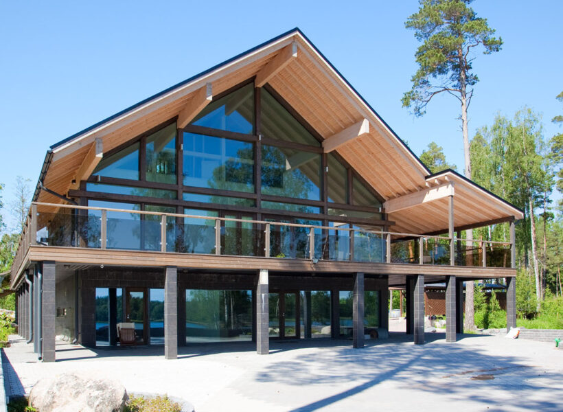 Polar 400, maison moderne en bois massif en Finlande