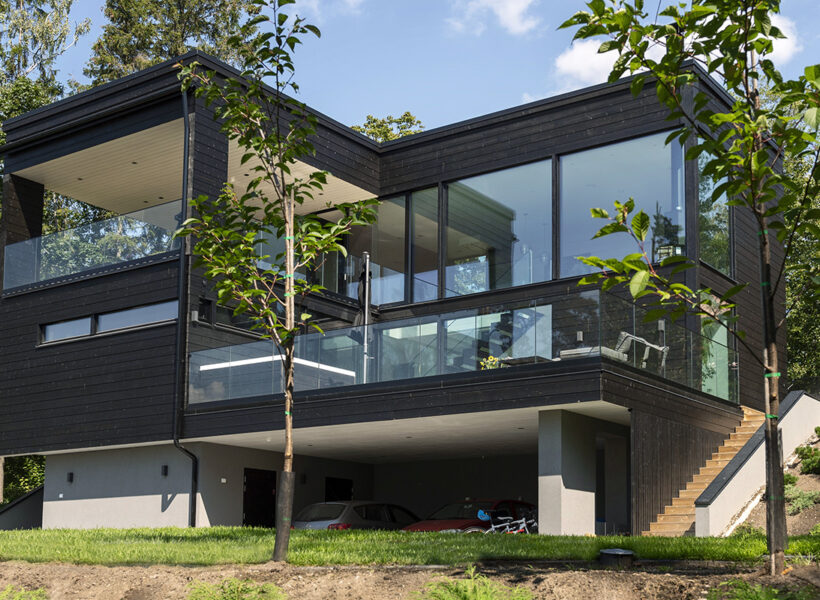 Maison moderne en bois massif en Finlande, Villa Forte